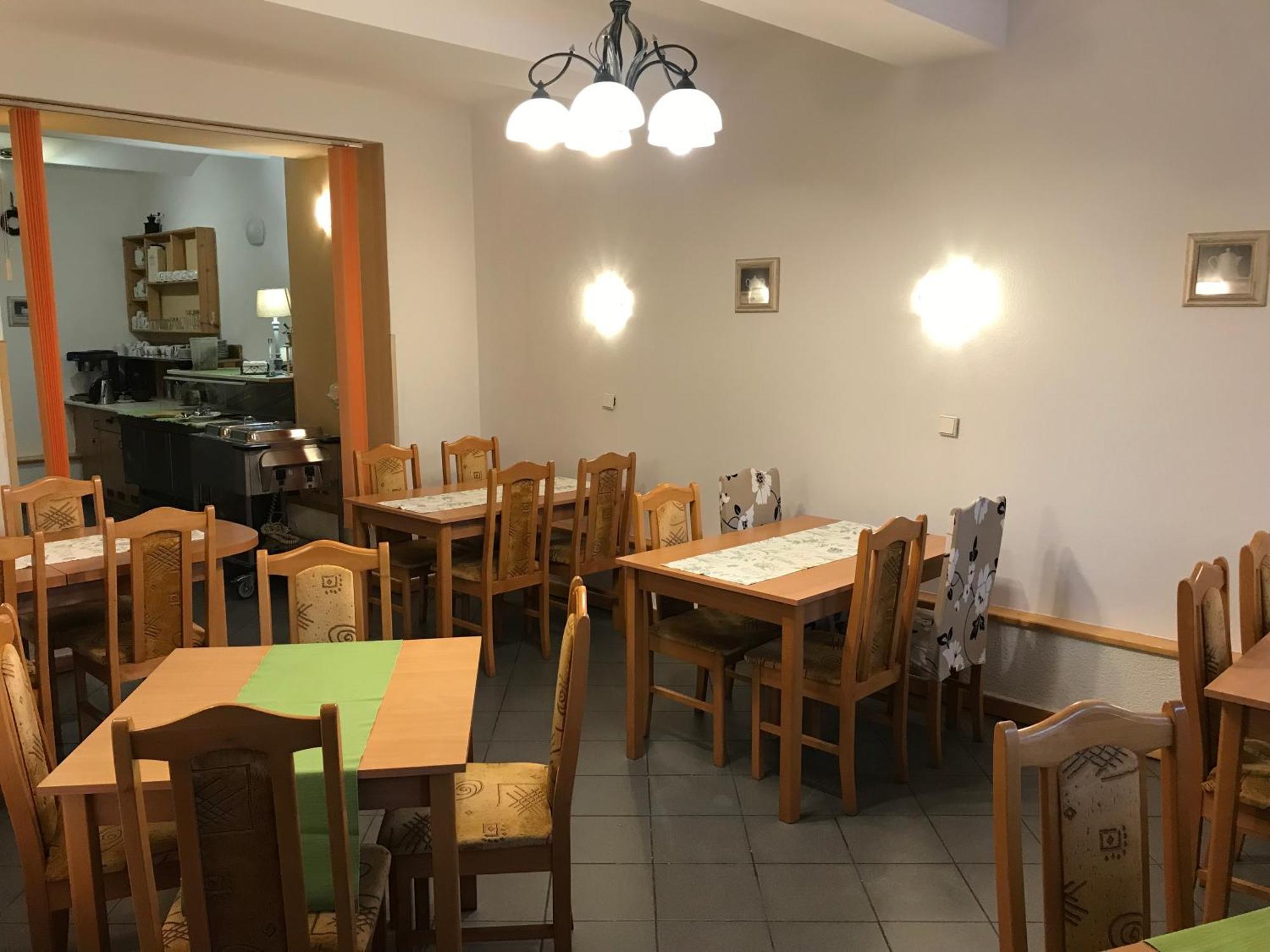 Pension Aura Spicak, Nektere Pokoje Se Saunou Zelezna Ruda Exterior photo
